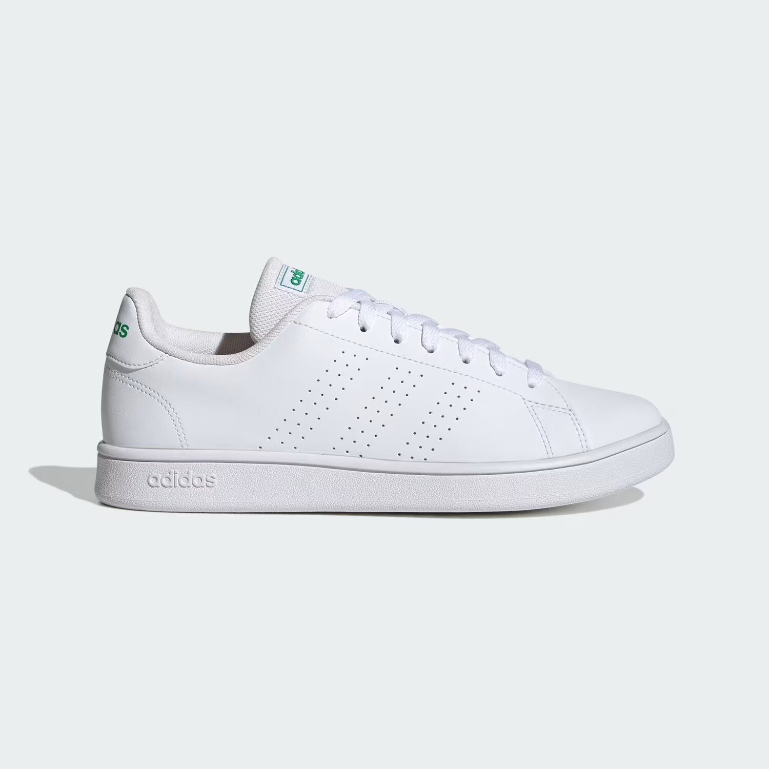 

Преимущественные базовые кроссовки Adidas, цвет Cloud White/Cloud White/Green