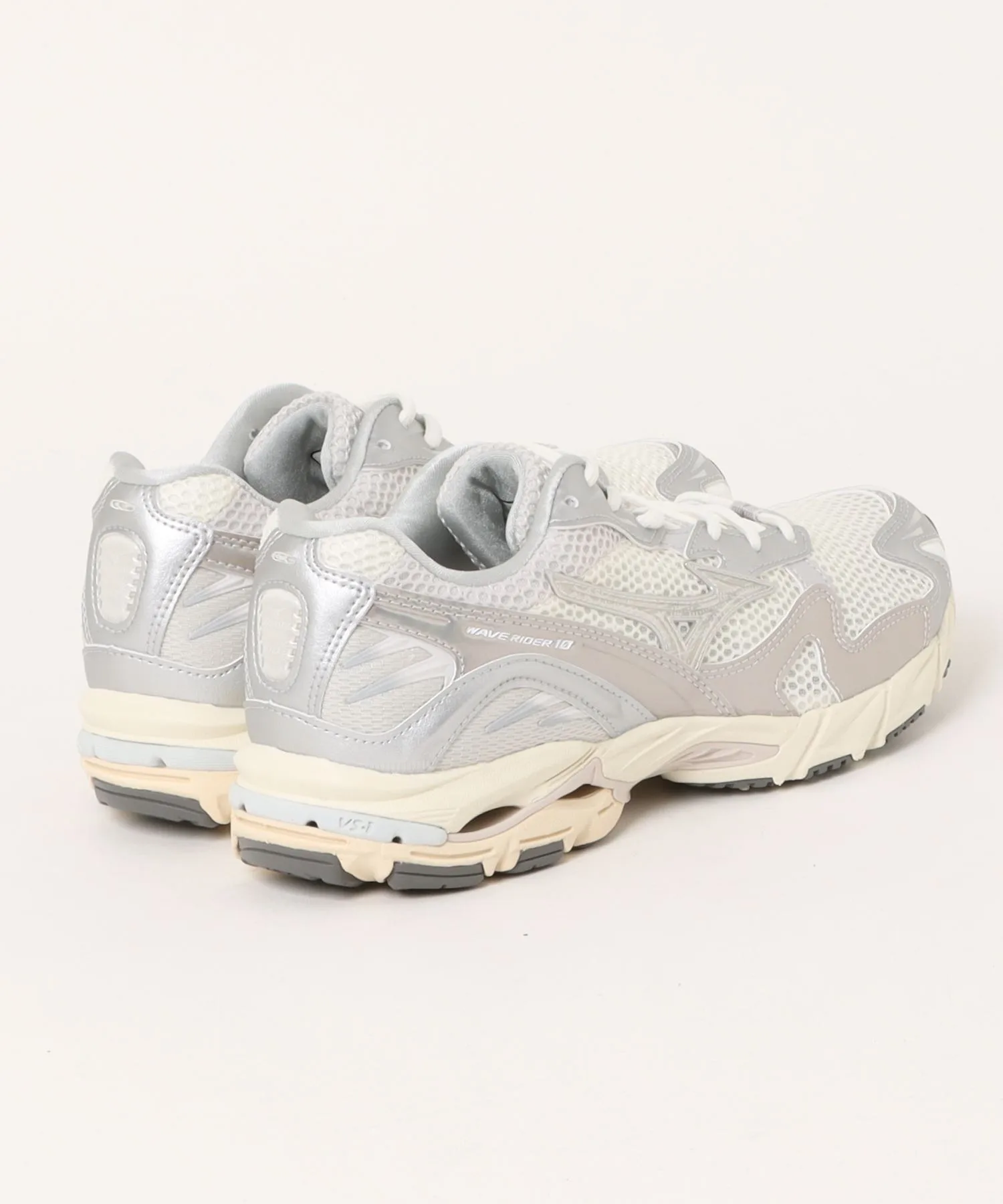 Мужские кроссовки для бега Mizuno Wave Rider 10 с технологией Wave серебряные — фото 2