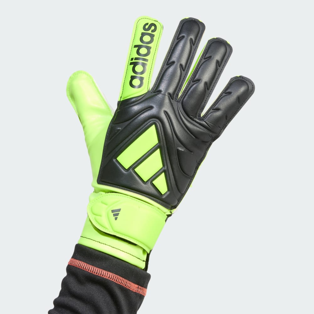 

Футбольные перчатки Adidas Copa Club Goalkeeper Gloves Kids, цвет Black/Lucid Lemon/Lucid Lemon