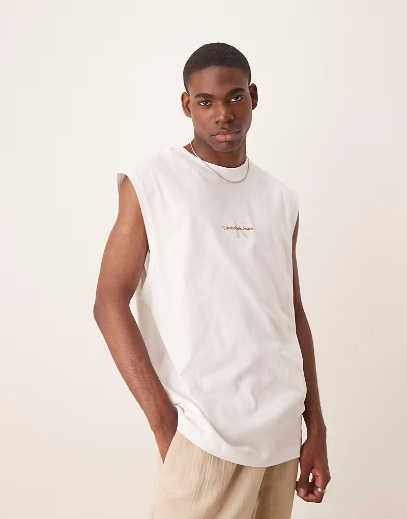 

Майка Calvin Klein Jeans monologo белого цвета