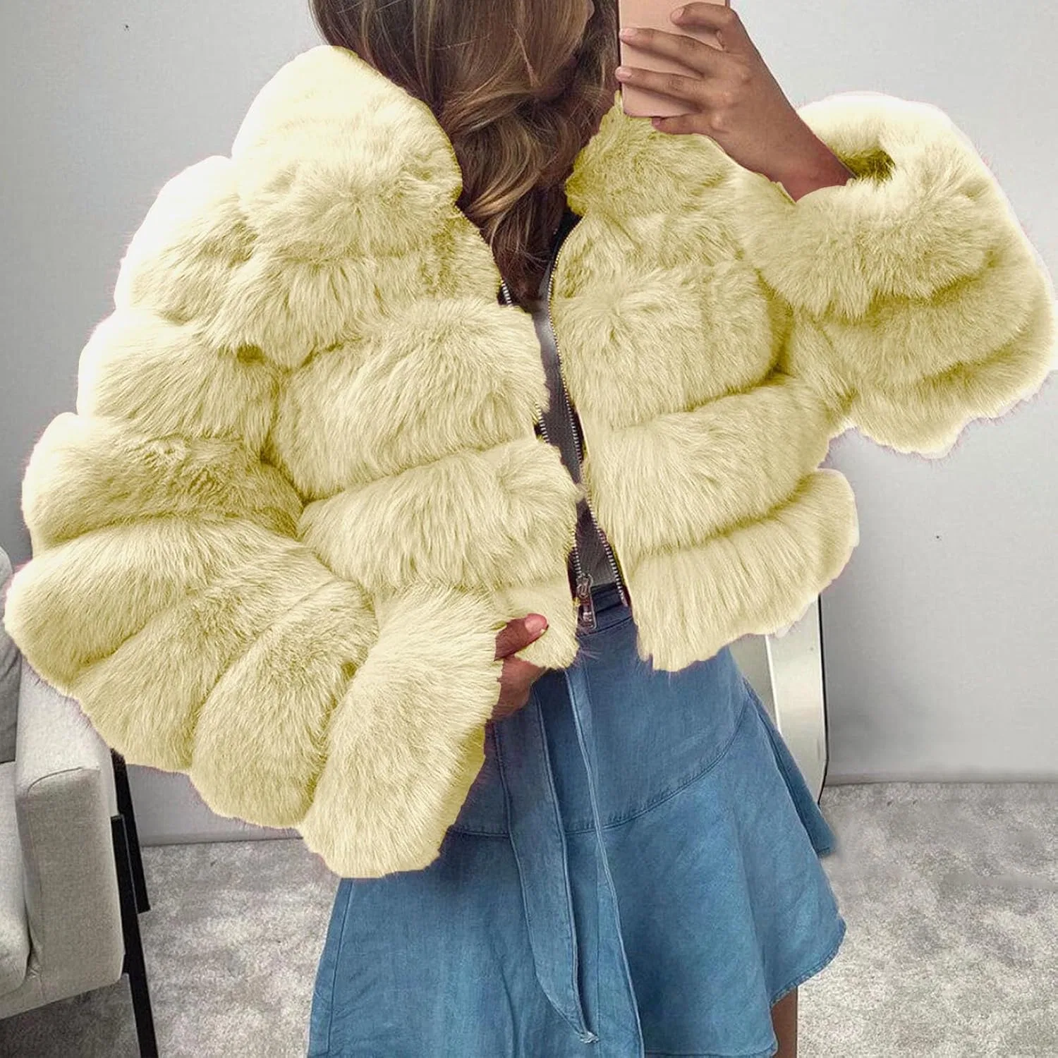 Куртка из искусственного меха, укороченная, женская, Beige — фото 2
