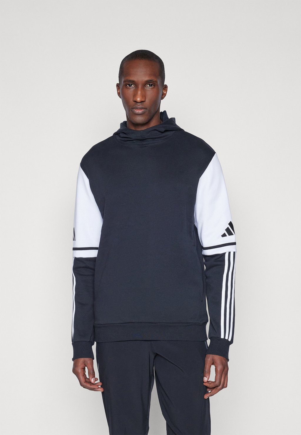 

Толстовка с капюшоном SQUADRA25 adidas Performance, черный
