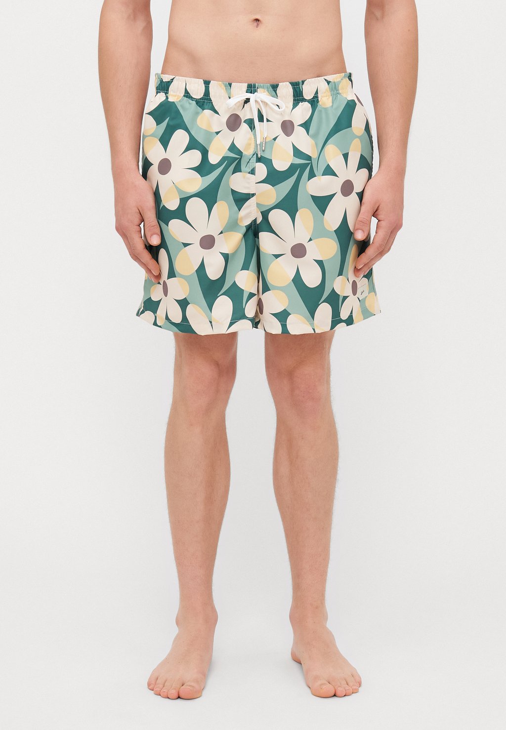

Шорты для плавания TEA DAISY TRIP FLORAL PRINTED SWIM TRUNKS Bather, зеленый
