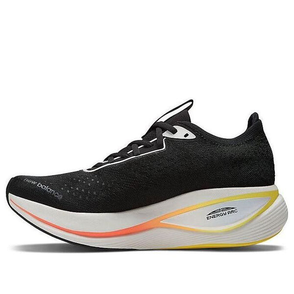 

Кроссовки fuelcell supercomp New Balance, черный