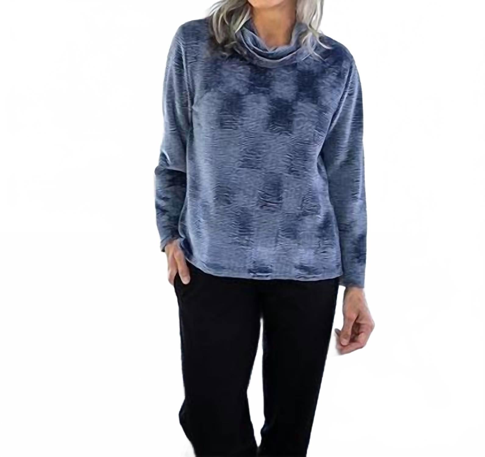 

Топ с воротником капюшоном и волнистым узором в темно-синем цвете Habitat