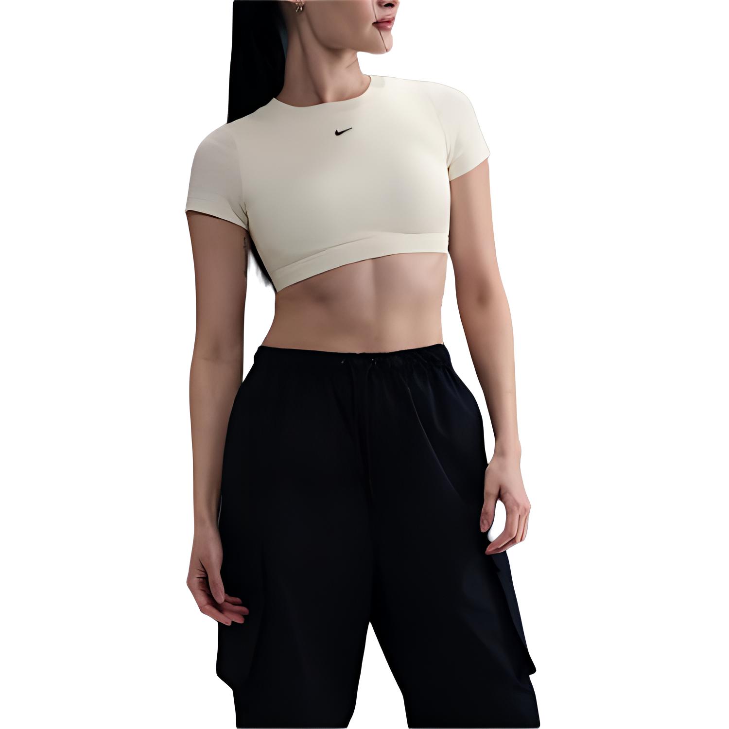 

Футболка женская beige Nike, бежевый