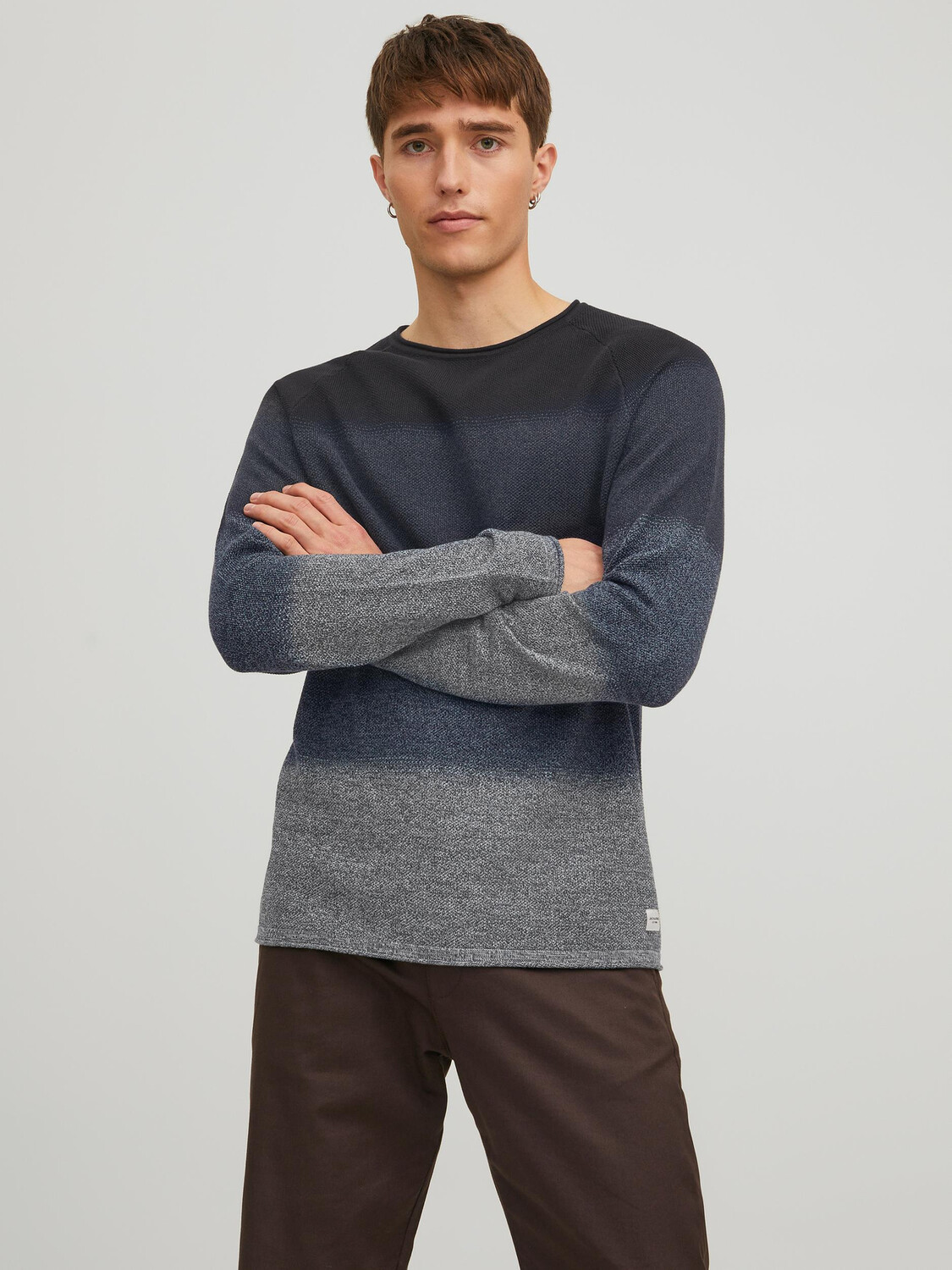 

Пуловер Jack & Jones Rundhals Strick Langarm Sweater aus Baumwolle JJEHILL, синий