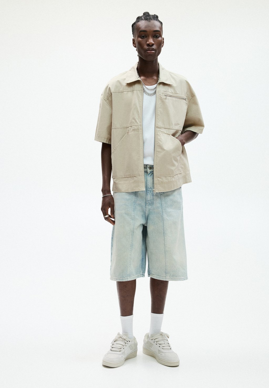 

Легкая куртка SHORT SLEEVE PULL&BEAR, бежевый