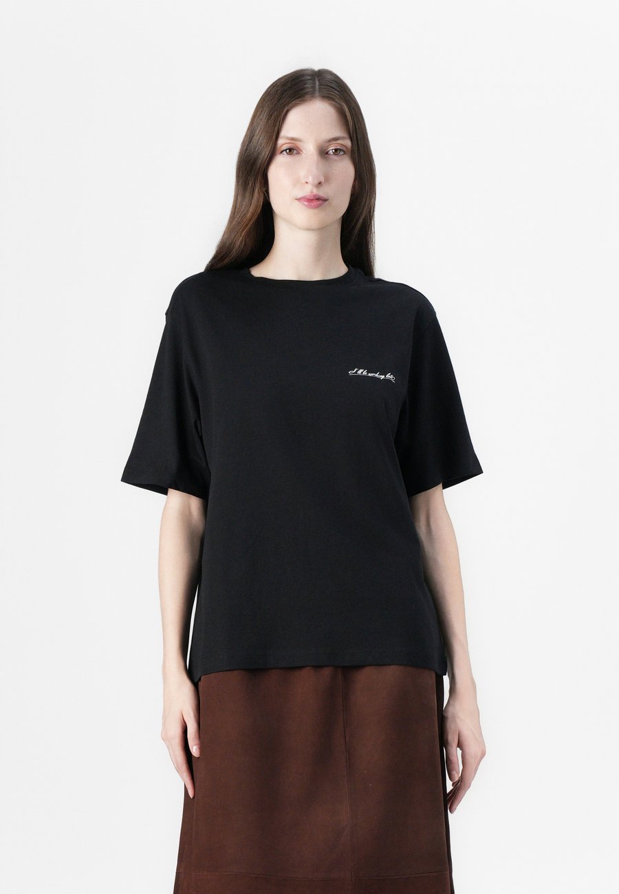 

Футболка Selected Femme SLFVILJA SLOGAN TEE, Black, Черный, Футболка Selected Femme SLFVILJA SLOGAN TEE, Black