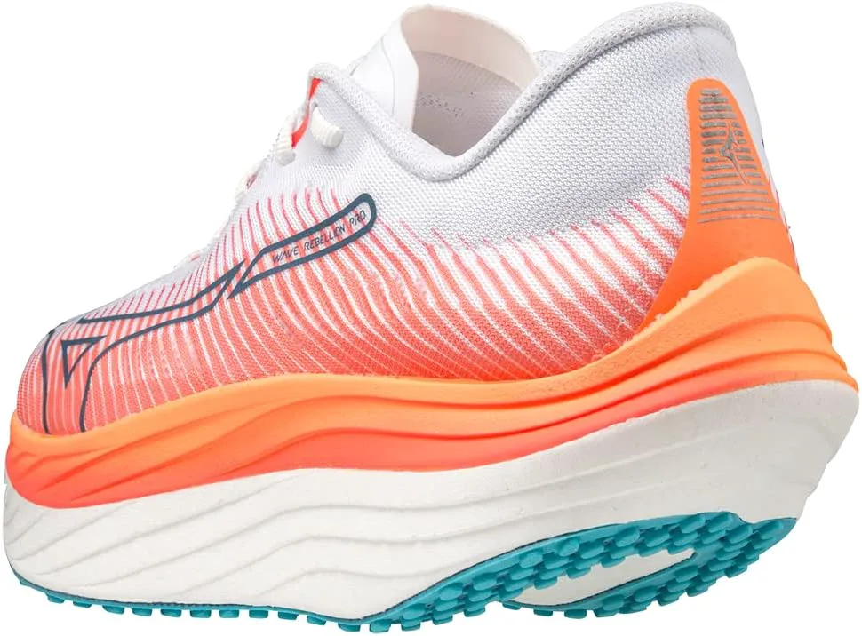 

Мужские кроссовки Mizuno Wave Rebellion Pro, белый/серебристый