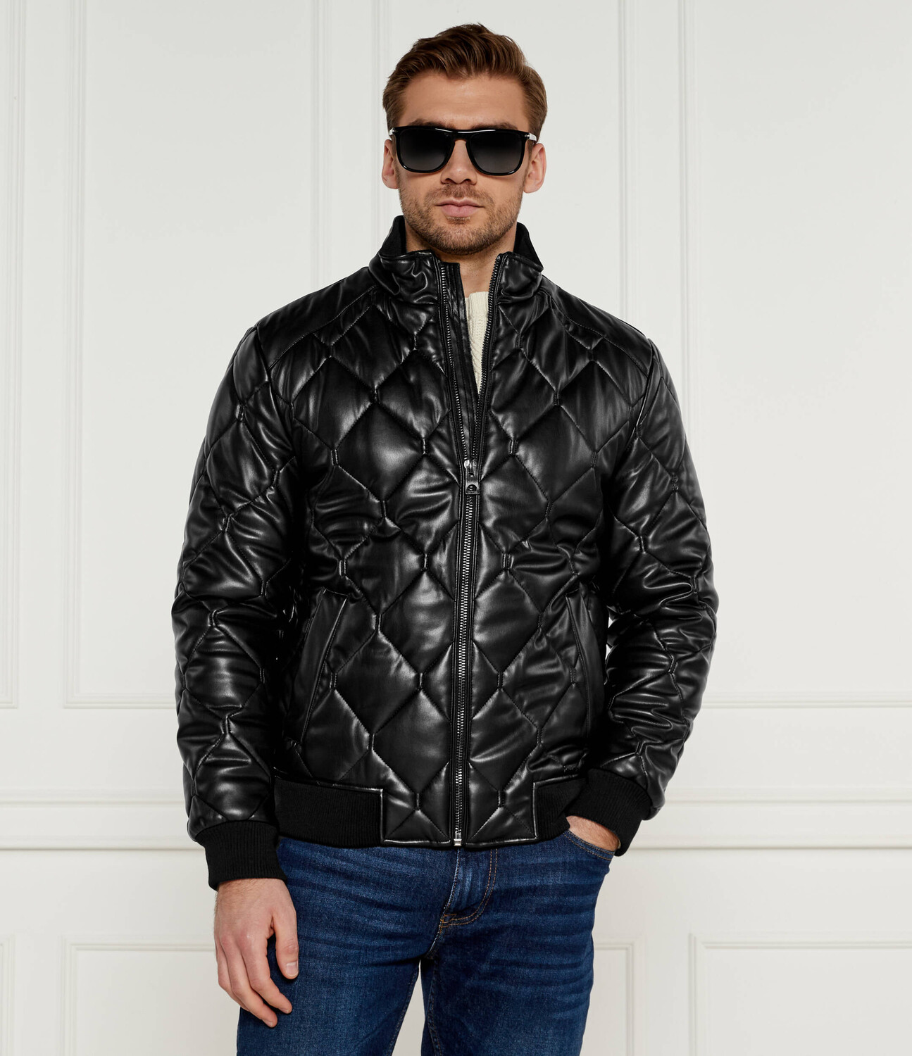 

Куртка GUESS QUILTED Regular Fit, черный