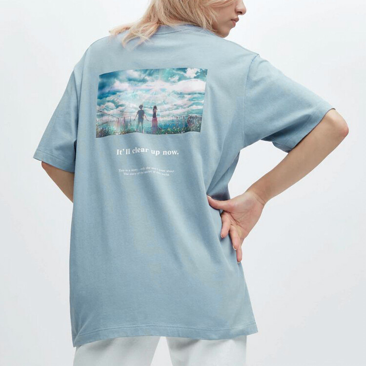 Футболка X Makoto Shinkai SS23 унисекс пудрово-голубая Uniqlo, розовый/голубой — фото 4