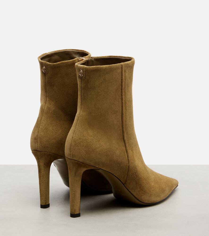 Ботинки Frankie 85 на щиколотку из замши Jimmy Choo, Caper Green — фото 2
