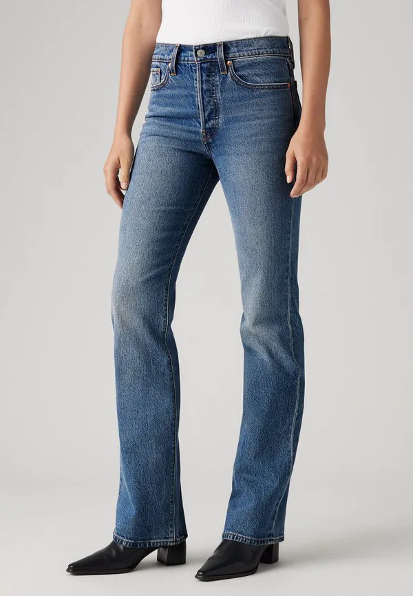 Джинсы-Клеш wedgie boot boot cut Levi'S, Bold And Beautiful