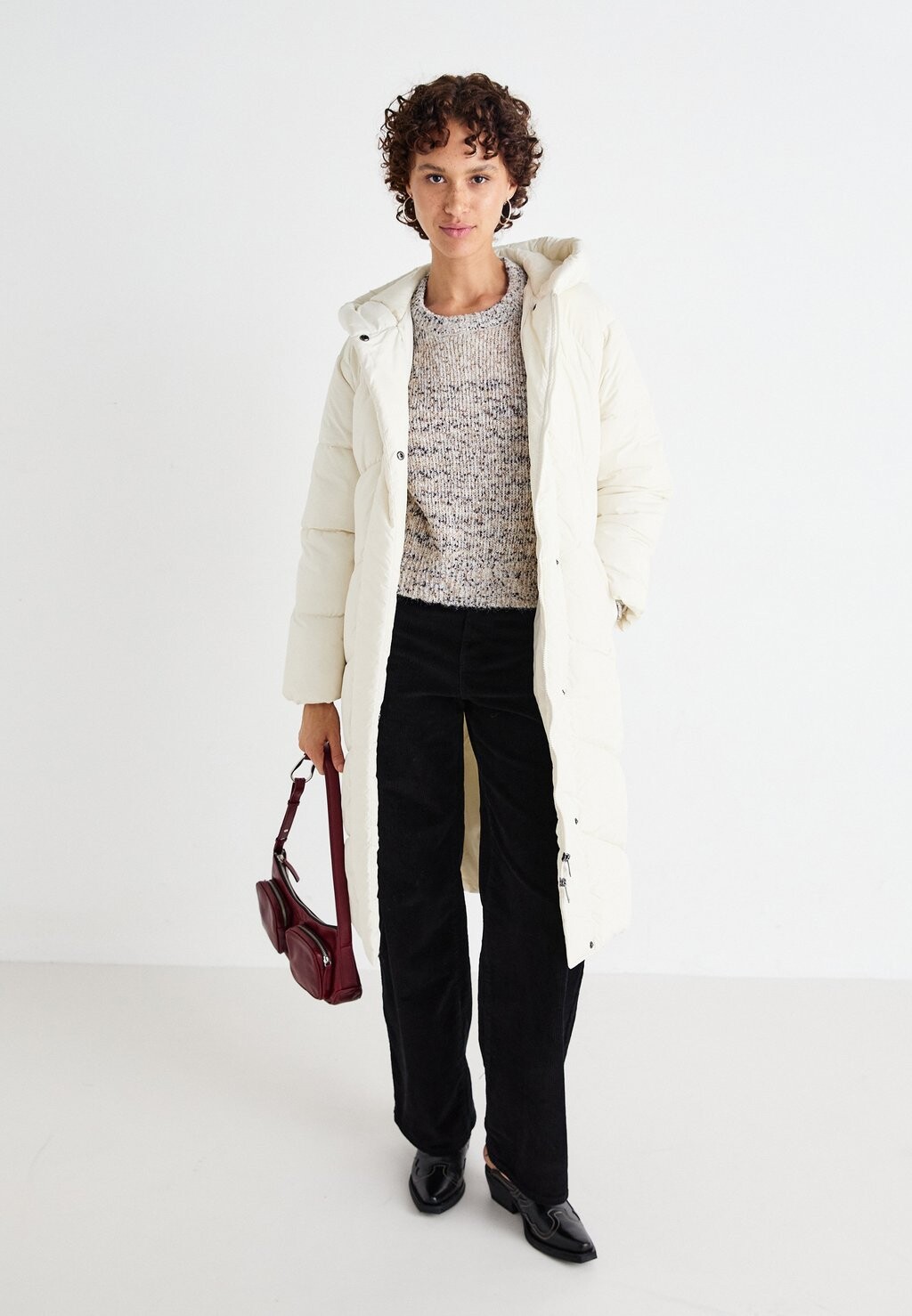 

Зимнее пальто ONLJOANNE BELTED PUFFER COAT ONLY, молочный