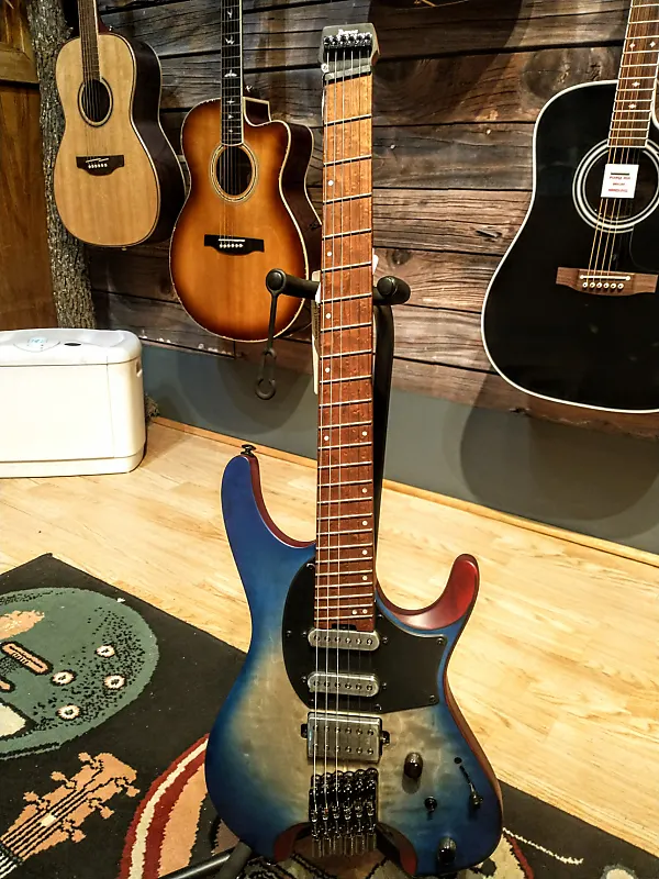 

Электрогитара Ibanez QX54QM Blue Sphere Burst Matte