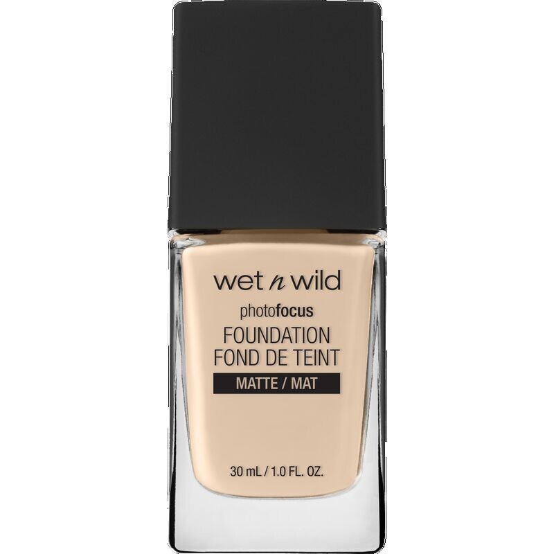 

Photo Focus Foundation Нюдовый цвет слоновой кости wet n wild, 30 ml