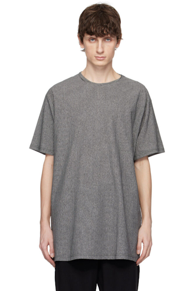 

Черно-серая футболка с круглым вырезом YOHJI YAMAMOTO
