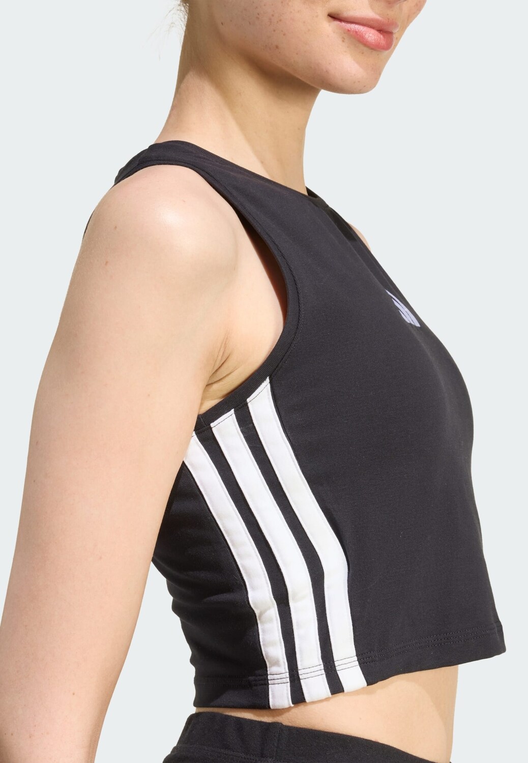 Adidas Sportswear Спортивный топ 'Essentials' в черном цвете — фото 4