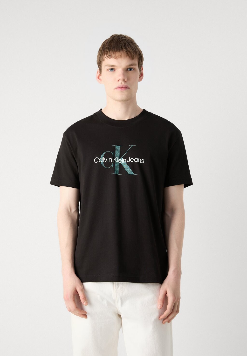 

Футболка с принтом TEXTURED MONOLOGO TEE Calvin Klein Jeans, черный