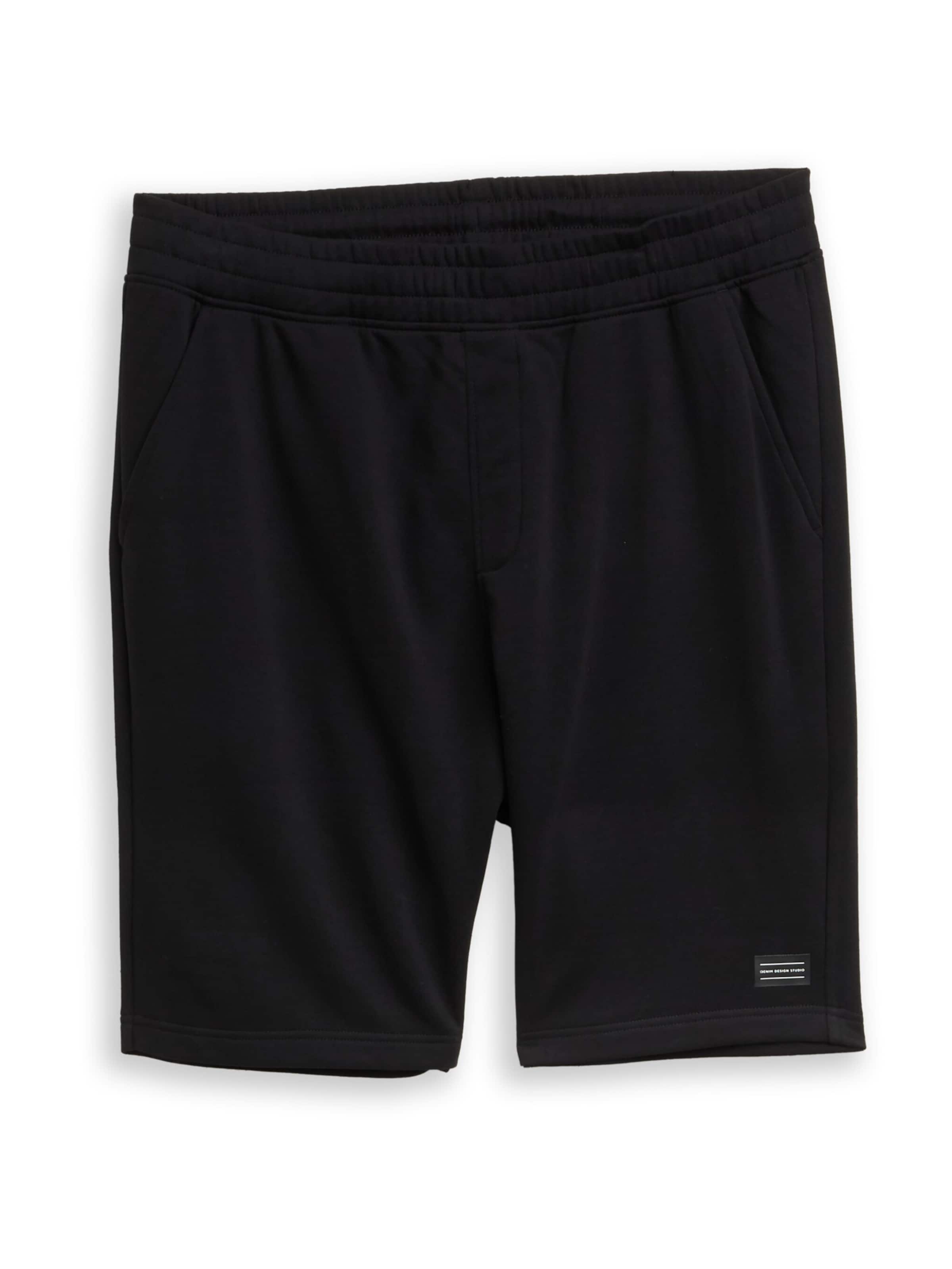 

TOM TAILOR DENIM Широкие шорты в черном цвете