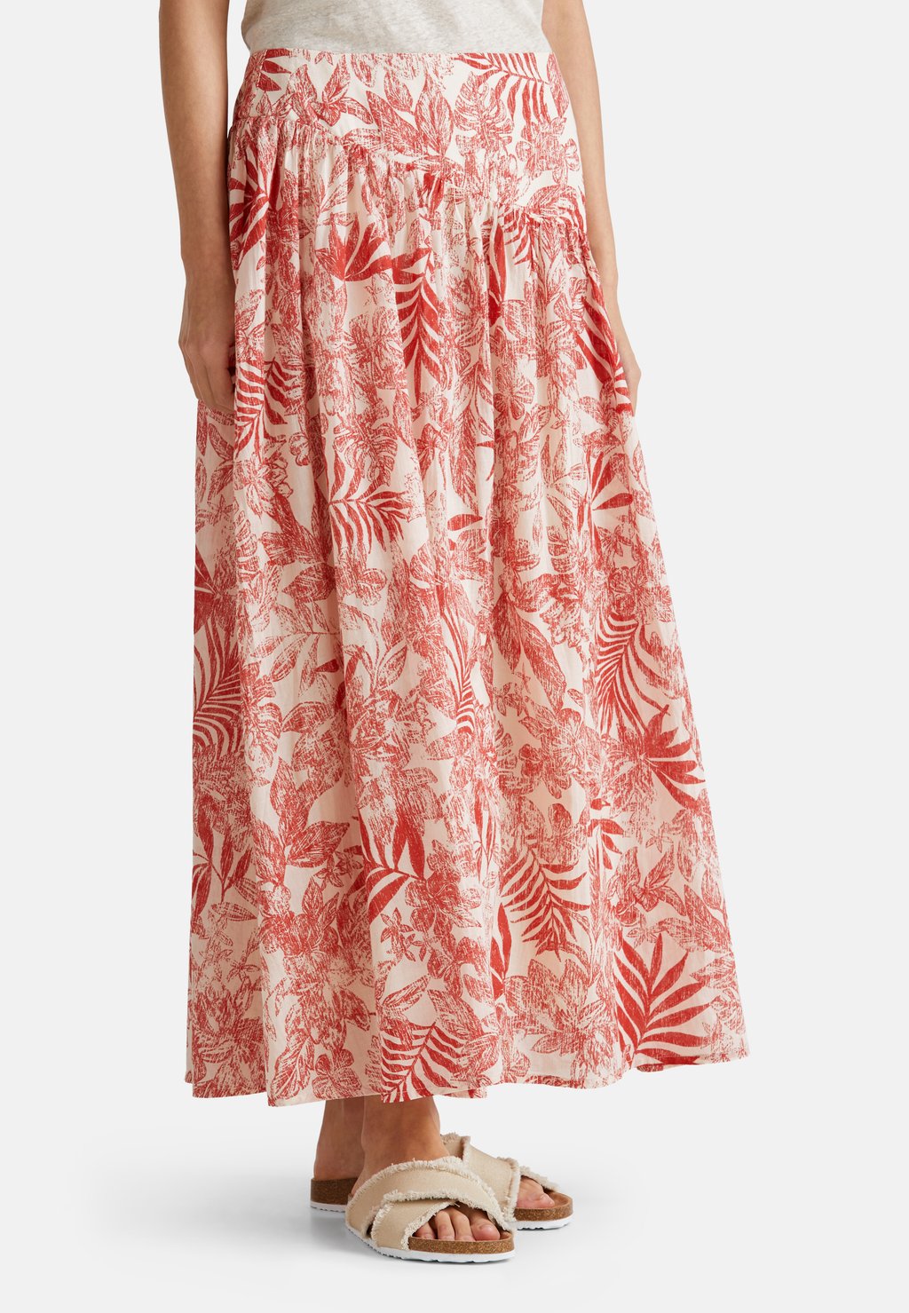 

Юбка макси LONG WITH TROPICAL PRINT United Colors of Benetton, красный