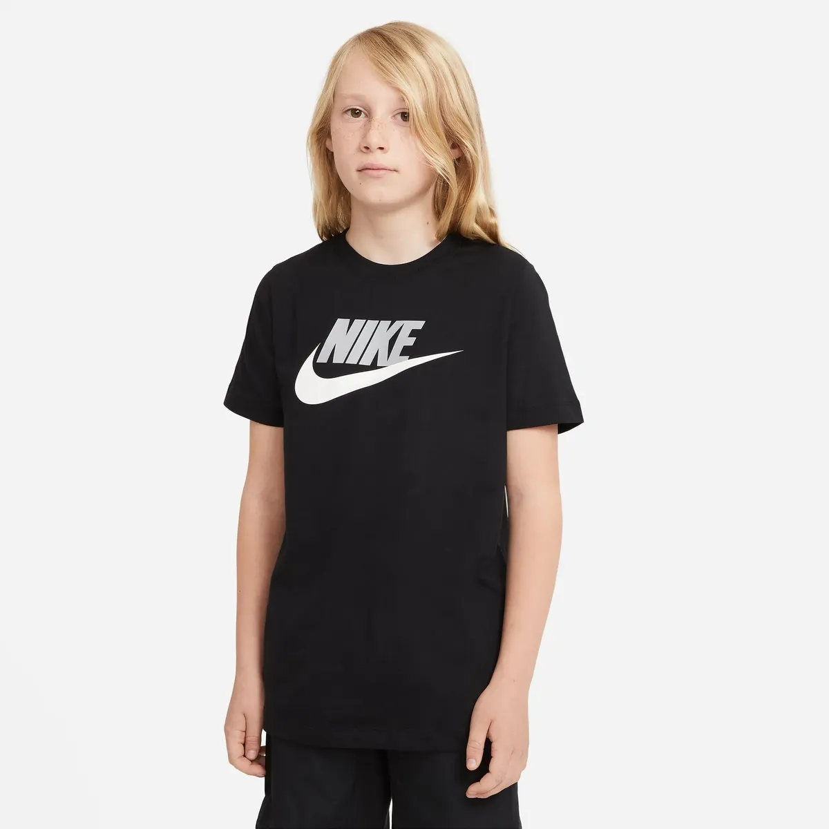 

Футболка Nike Sportswear "БОЛЬШАЯ ДЕТСКАЯ ХЛОПКОВАЯ ФУТБОЛКА", белый