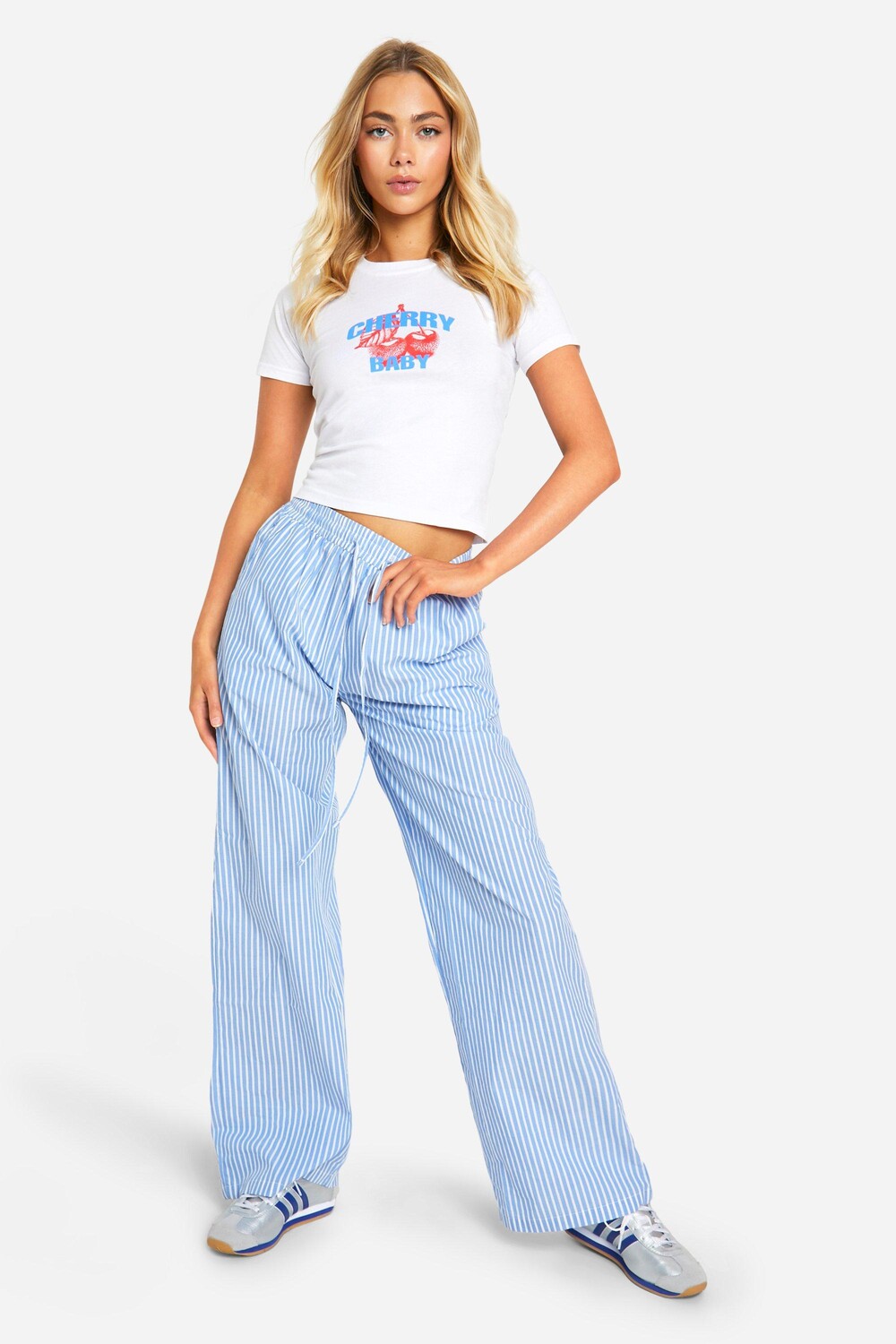 

Детская футболка Cherry Baby со слоганом boohoo, белый