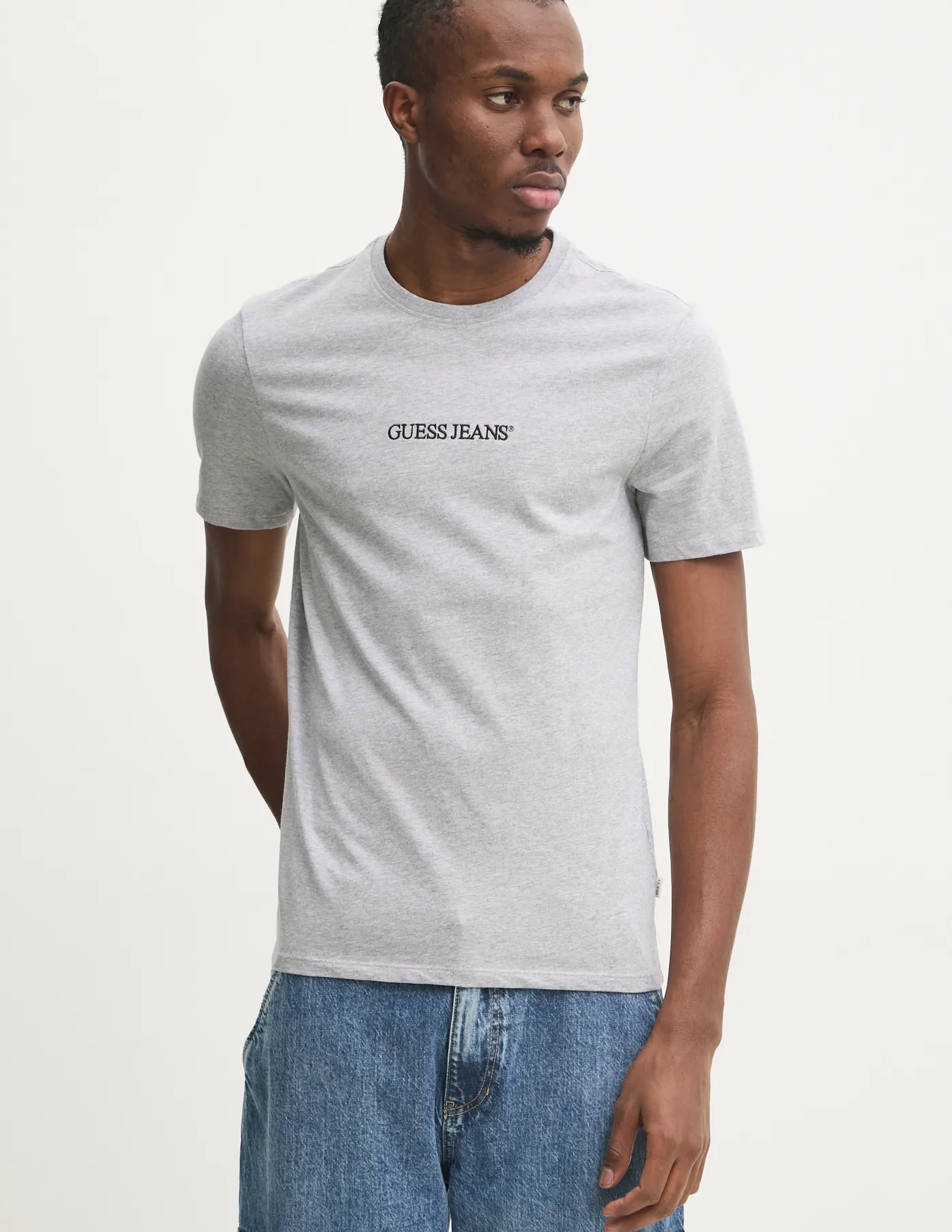 

Хлопковая футболка Guess Jeans, серый