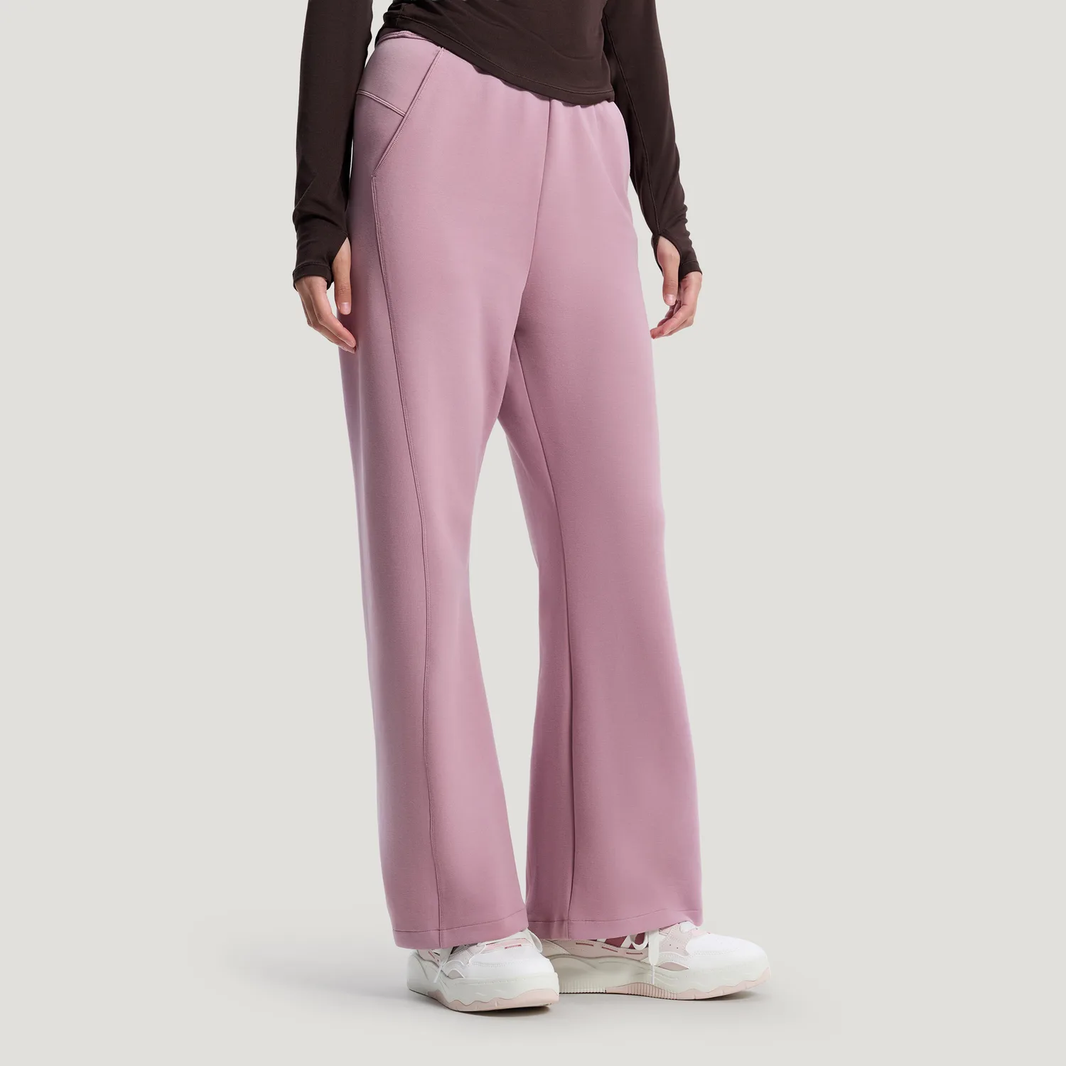 Вязаные спортивные брюки с расклешенными штанинами Adidas, Magical Purple Pink — фото 4