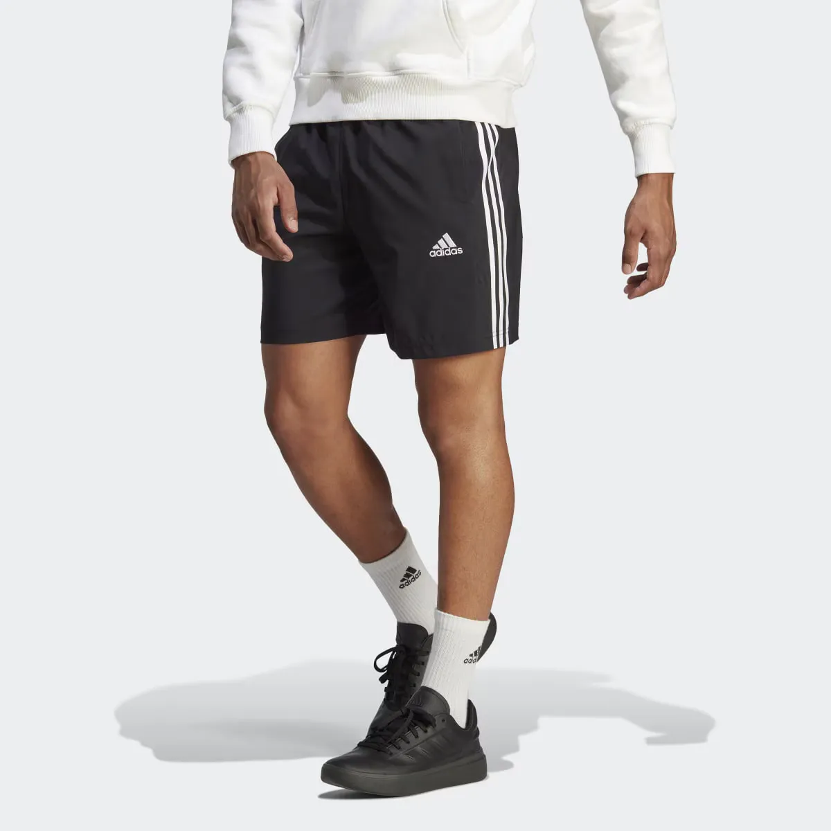 

AEROREADY Essentials Chelsea 3-Stripes мужские шорты adidas, чёрный