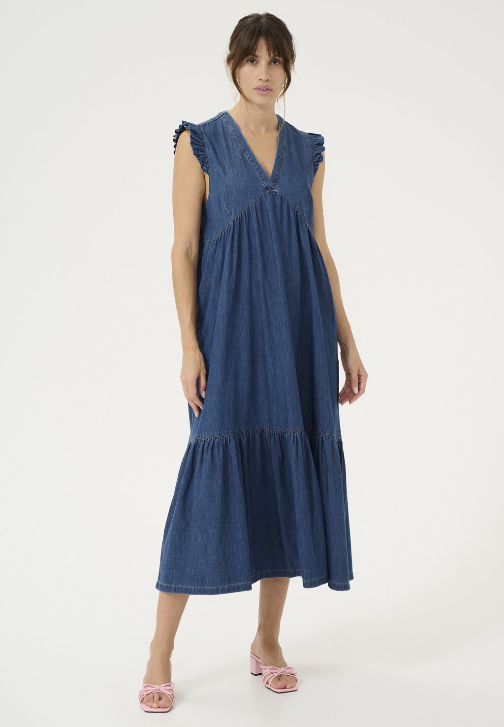 

Джинсовое платье CUBERTELINE ARPA Culture, цвет Dark Blue Wash