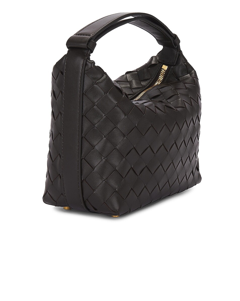

Мини-сумка Уоллес Bottega Veneta, цвет Fondant & Gold