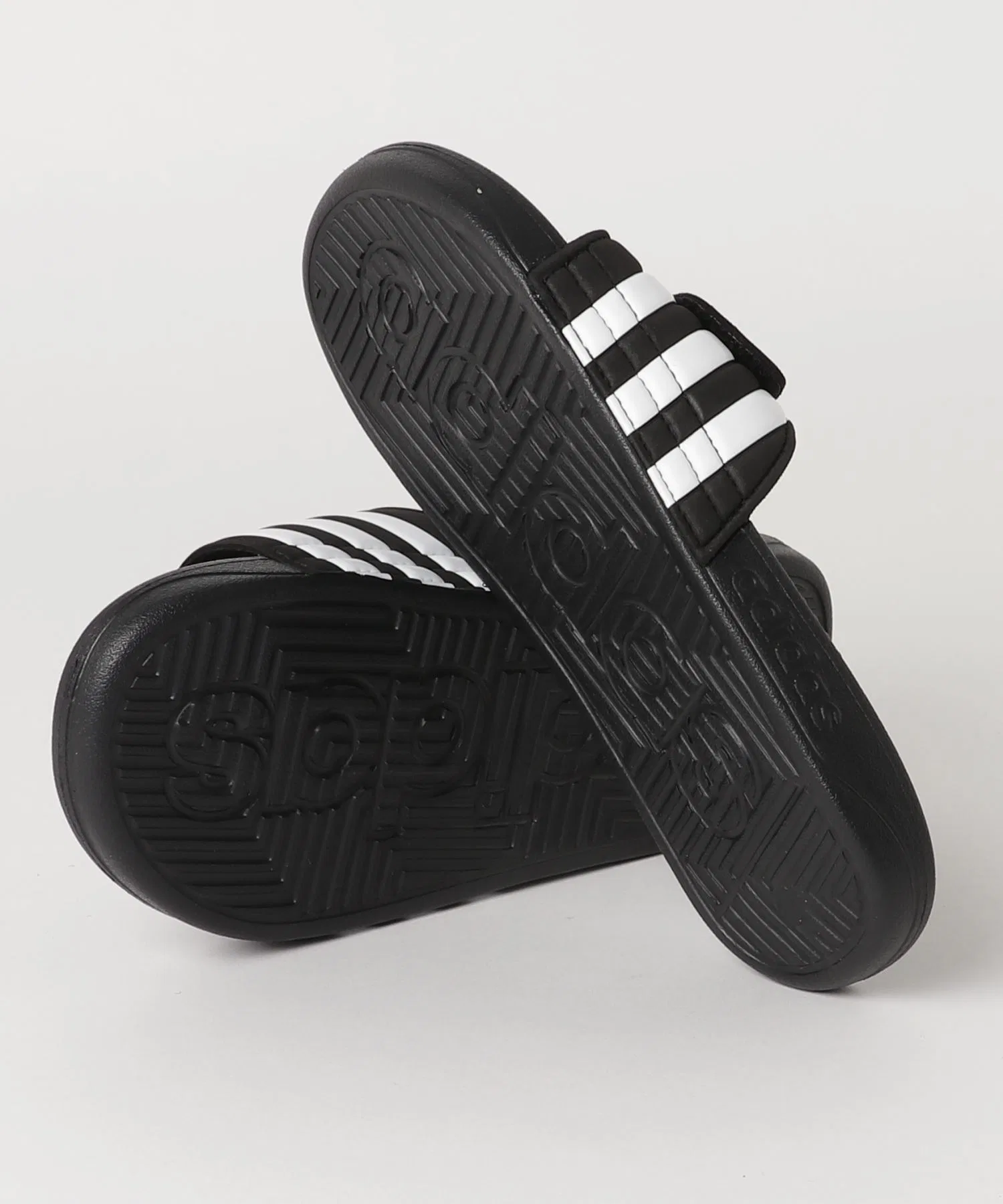 Унисекс сандалии Adidas Adissage чёрно-белые — фото 3