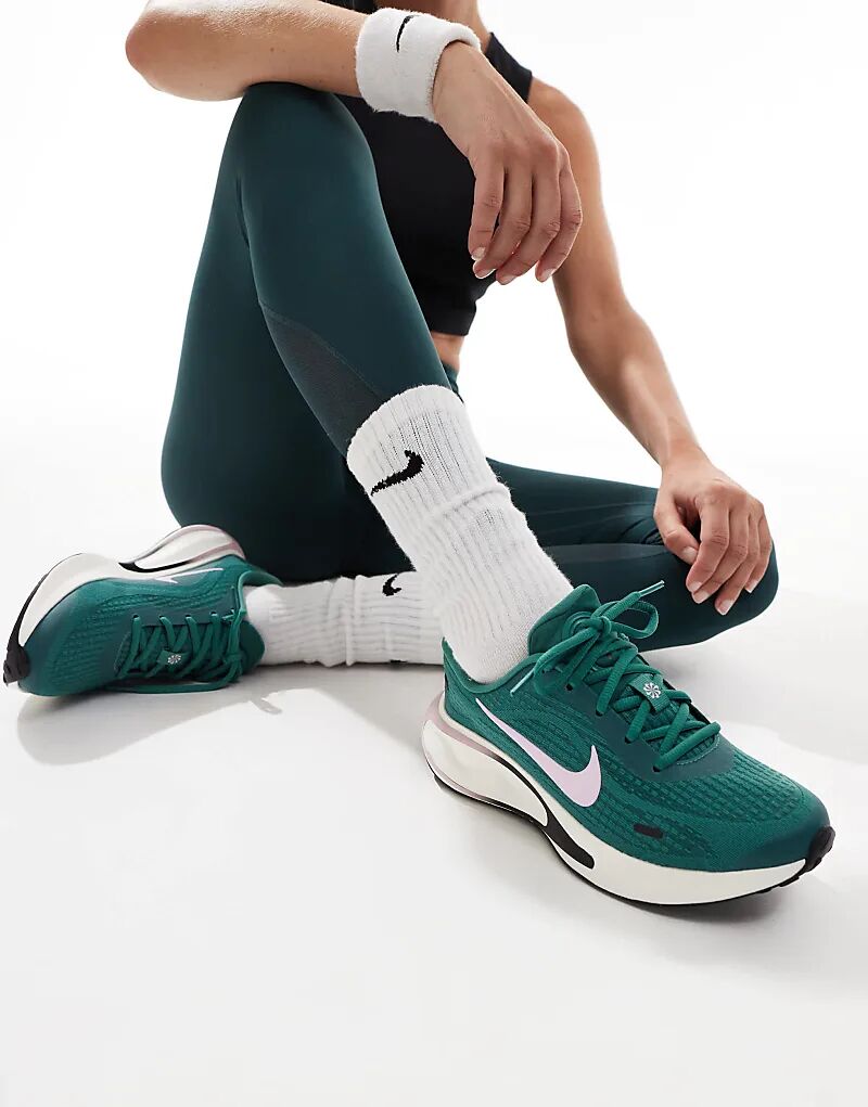 Кроссовки Journey Run зеленого и розового цвета Nike Running