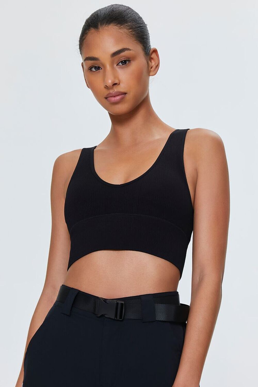 

Бесшовный удлиненный спортивный бюстгальтер Forever 21, черный