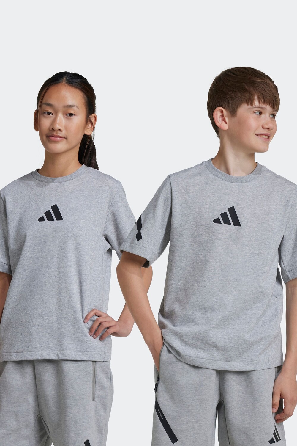

J zne tee Adidas, серый