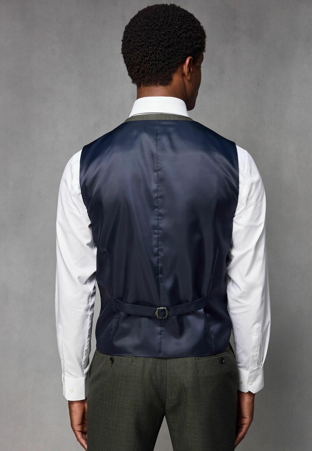 

Жилет TEXTURED REGULAR FIT Next, зеленый
