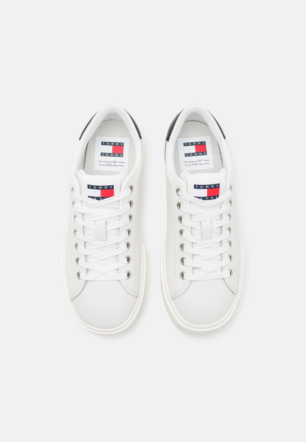 

Низкие кеды Foxing Flatform Tommy Hilfiger, кремовый