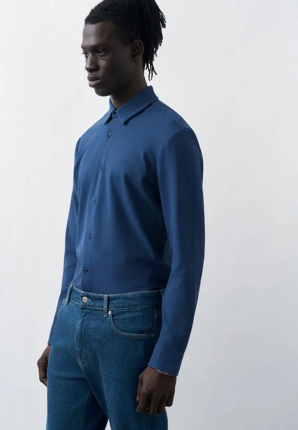Повседневная облегающая рубашка Calvin Klein, Dark Denim