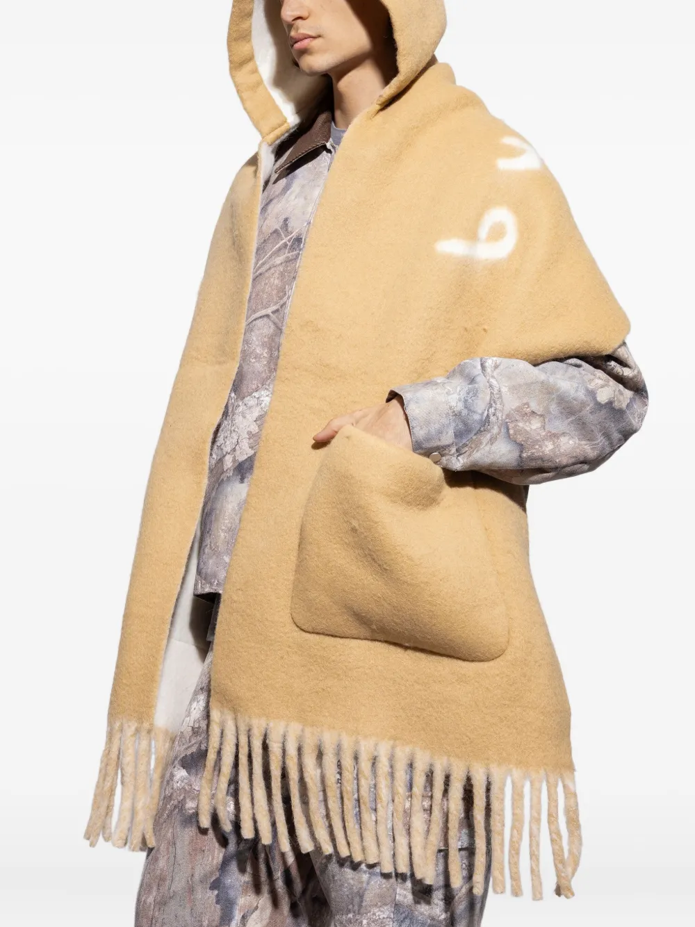 Шарф с бахромой и карманом Burberry, нейтральный — фото 4