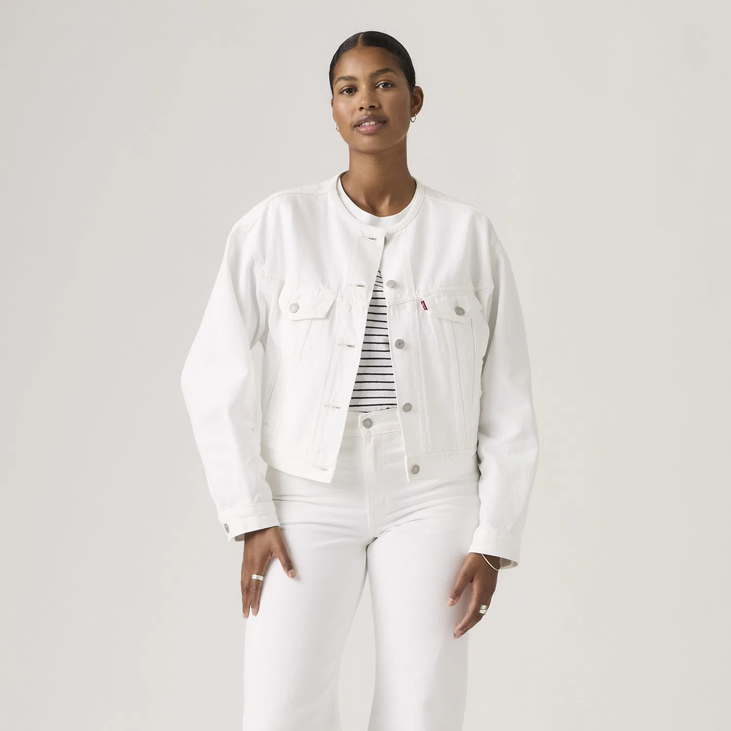 Укороченная куртка-бомбер без воротника в стиле 90-х Levi's, White — фото 4