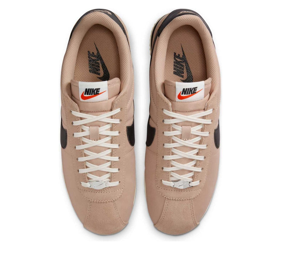 Кроссовки (WMNS) Nike Cortez 'Desert Black Sail', желто-коричневый — фото 4