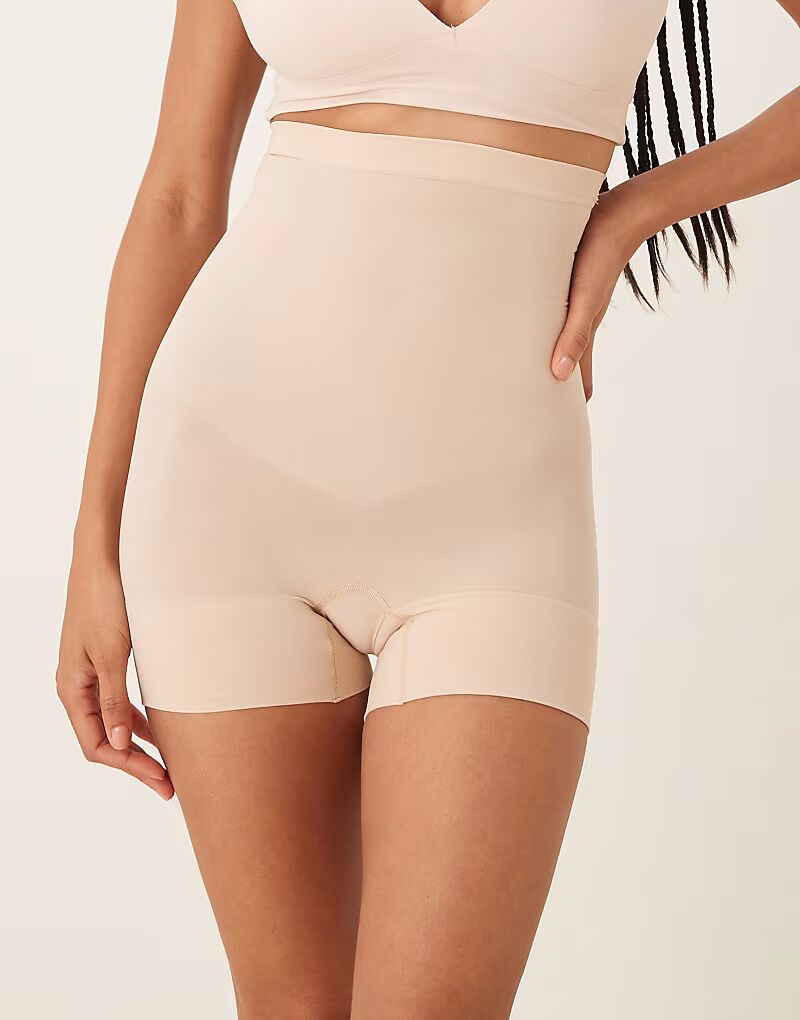 

Шорты SPANXsculpt Seamless Power с высокой талией нежно-телесного цвета