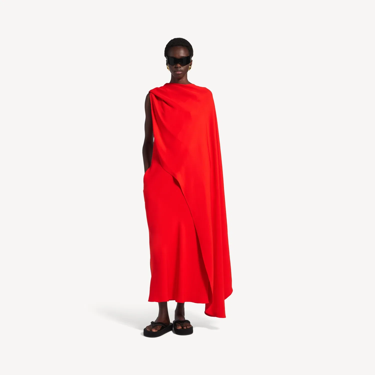 Женское драпированное платье цвета закатный красный BALENCIAGA — фото 2