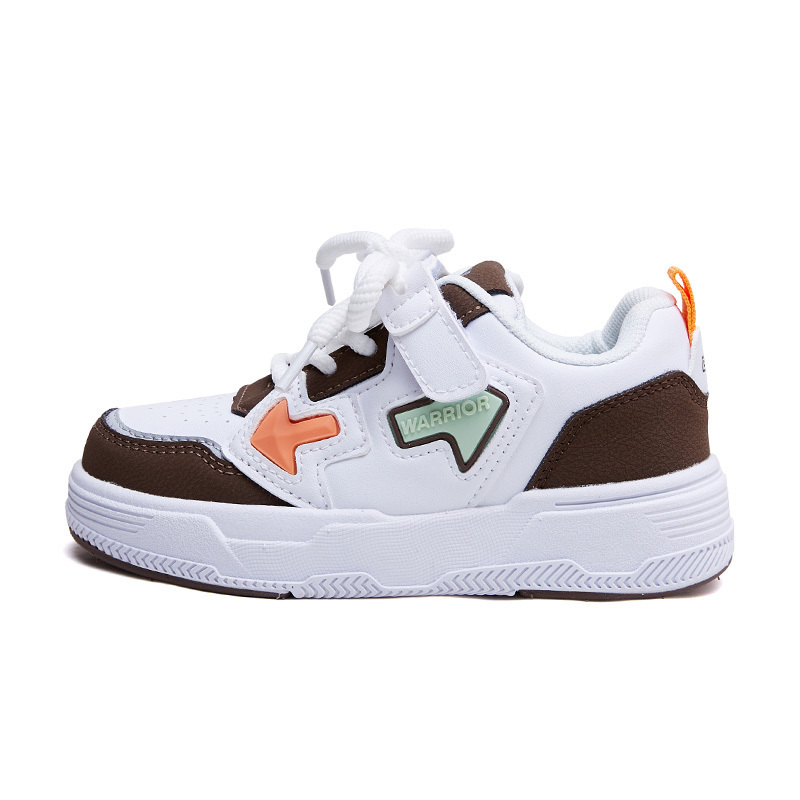 

WARRIOR Антиударные, устойчивые к истиранию, легкие кроссовки Low top для скейтбординга Kids' бело-коричневые
