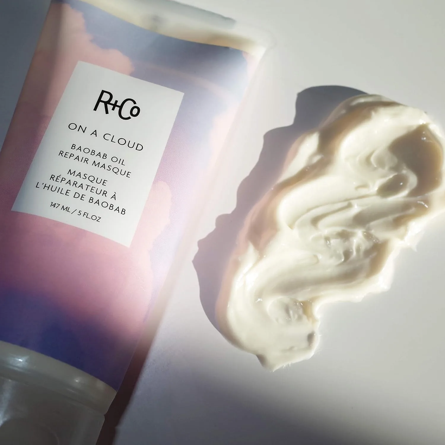R+Co ON A CLOUD Bond Building + Repair Oil Masque - укрепляющая и восстанавливающая маска для волос, увлажняет и восстанавливает, для всех типов волос 148 мл (1 шт.) — фото 4
