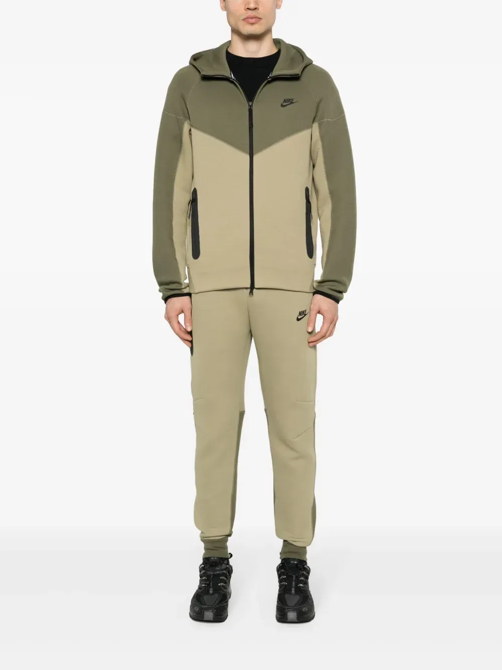 Спортивные брюки из технологического флиса зауженного кроя Nike, зеленый — фото 2