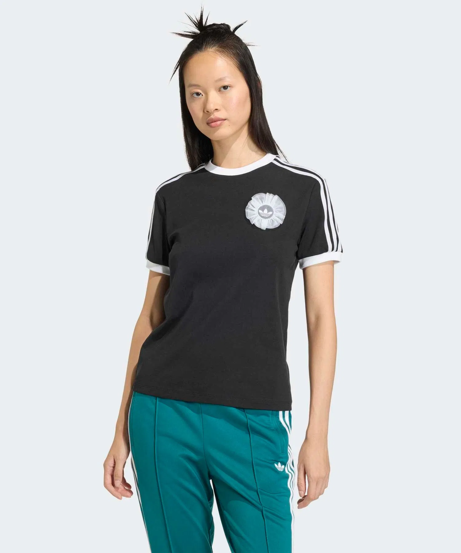 Женская футболка Adidas Originals с логотипом, чёрная