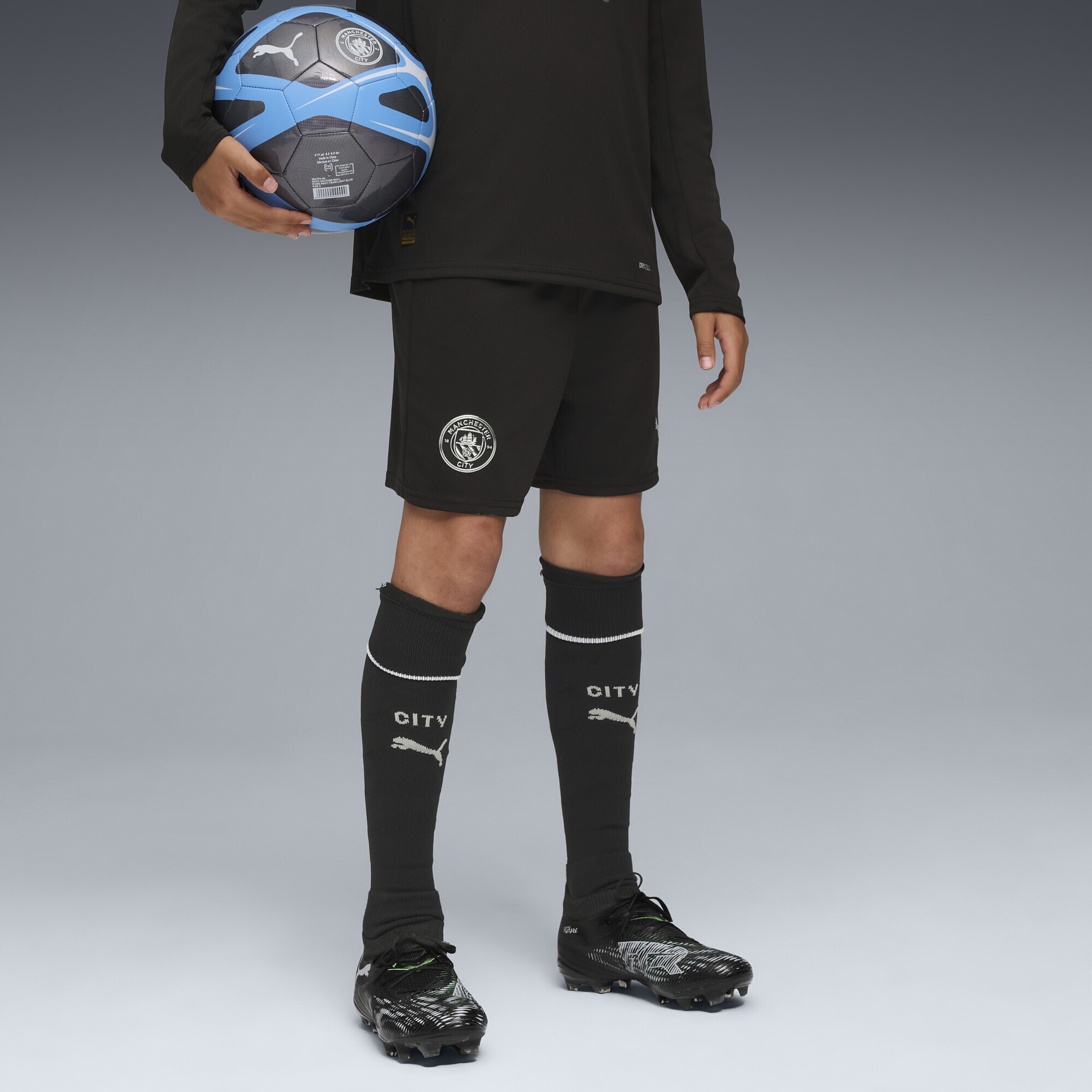 PUMA Шорты для тренировок Regular 'Manchester City 25/26' черные — фото 4